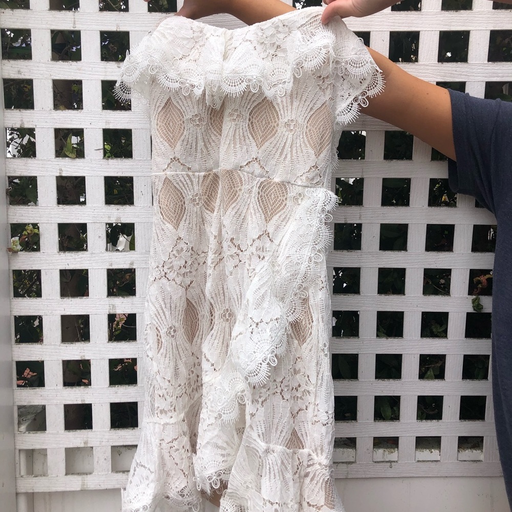 SELFIE LESLIE WHITE AND TAN LACE MINI DRESS
